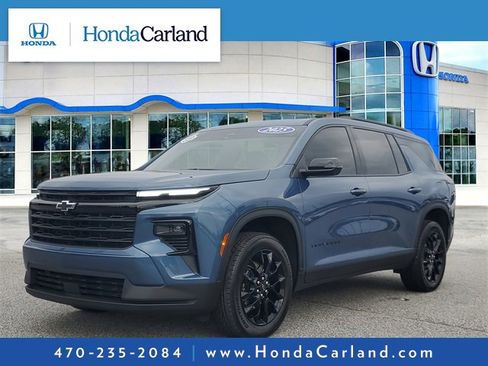 Used 2025 Chevrolet Traverse LT w/ Midnight/Sport Edition image 1