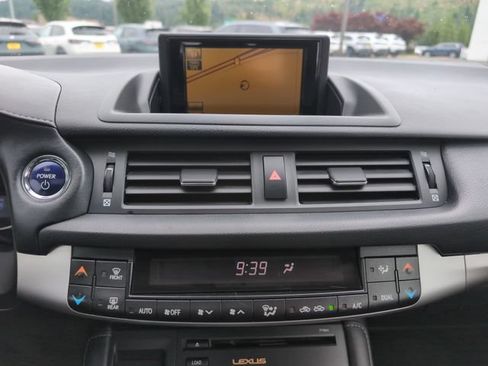 Used 2012 Lexus CT 200h Premium w/ Premium Audio Pkg FWD image 24