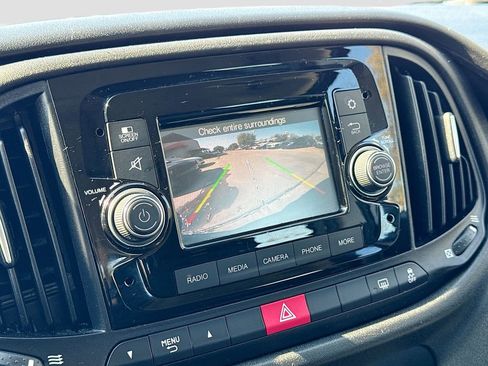 Used 2022 RAM ProMaster City Base image 12