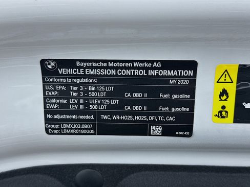 Used 2020 BMW X6 sDrive40i w/ Premium Package image 21