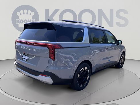 New 2026 Kia Carnival EX FWD image 11