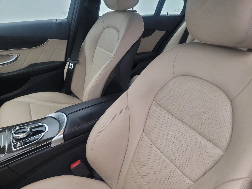 Used 2020 Mercedes-Benz C 300 Sedan image 17