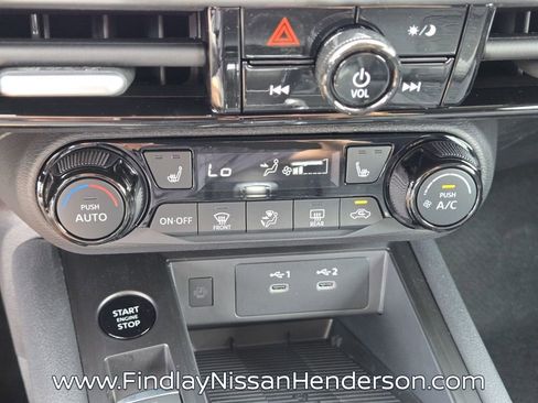 New 2026 Nissan Kicks SV w/ Charging Package FWD image 22