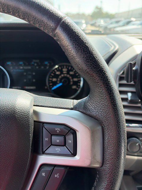 Used 2015 Ford F150 Lariat AWD/4WD image 13