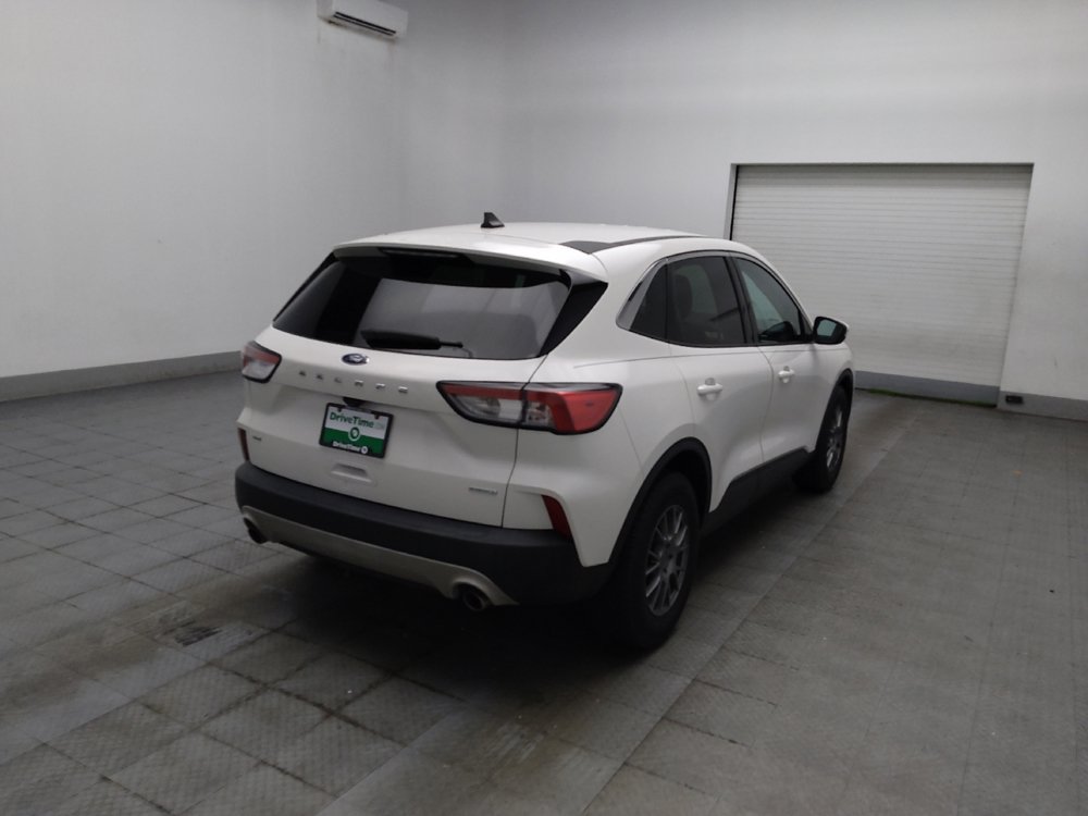 Used 2020 Ford Escape SE FWD image 9