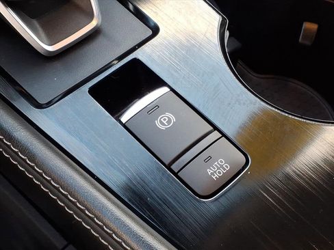 Certified 2023 Nissan Rogue Platinum w/ Platinum Premium Package image 19