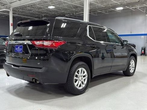 Used 2020 Chevrolet Traverse LT w/ LPO, Floor Liner Package AWD/4WD image 5