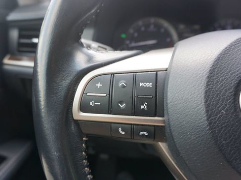 Used 2016 Lexus ES 350 w/ Premium Package w/Wood Trim FWD image 7