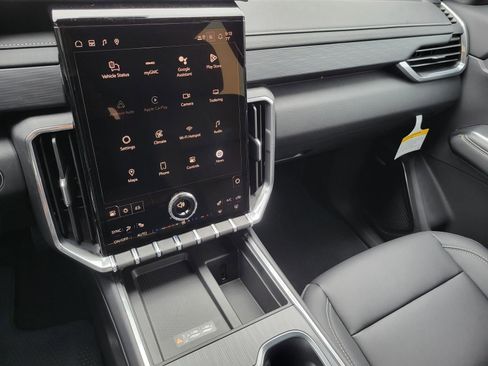 New 2026 GMC Acadia Elevation w/ Elevation Premium Package FWD image 9