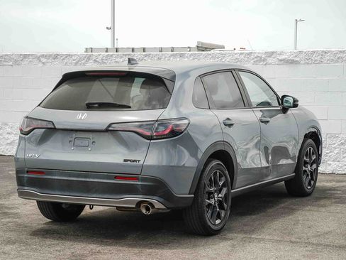 Used 2024 Honda HR-V Sport image 4