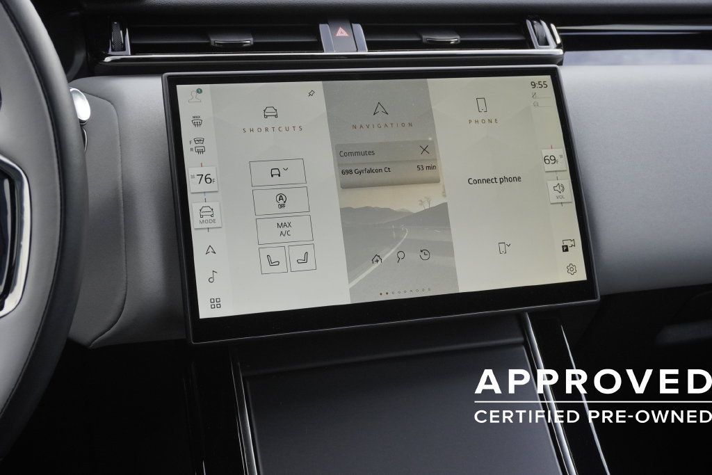 Used 2026 Land Rover Range Rover Velar S AWD/4WD image 15