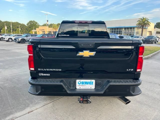 Used 2024 Chevrolet Silverado 2500 LTZ w/ LTZ Plus Package AWD/4WD image 6