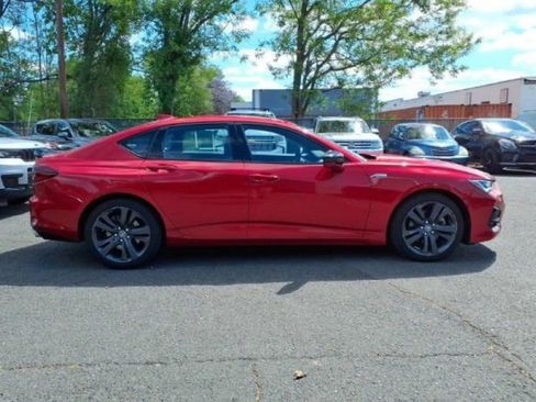 Used 2022 Acura TLX w/ A-SPEC Pkg FWD image 4