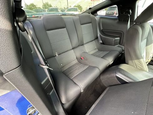 Used 2006 Ford Mustang Coupe RWD image 11