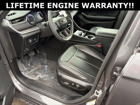 Used 2024 Jeep Grand Cherokee L Limited w/ Trailer Tow Package image 19