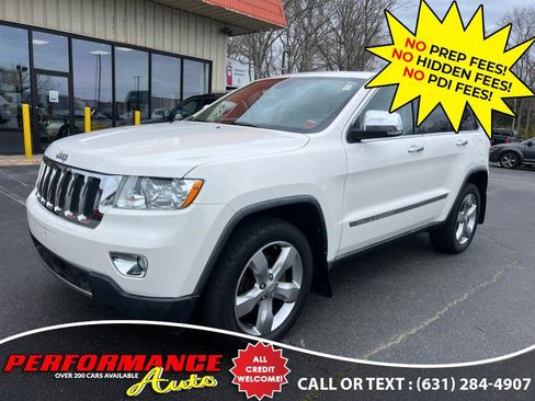 Used 2011 Jeep Grand Cherokee Limited w/ Trailer Tow Group image 4