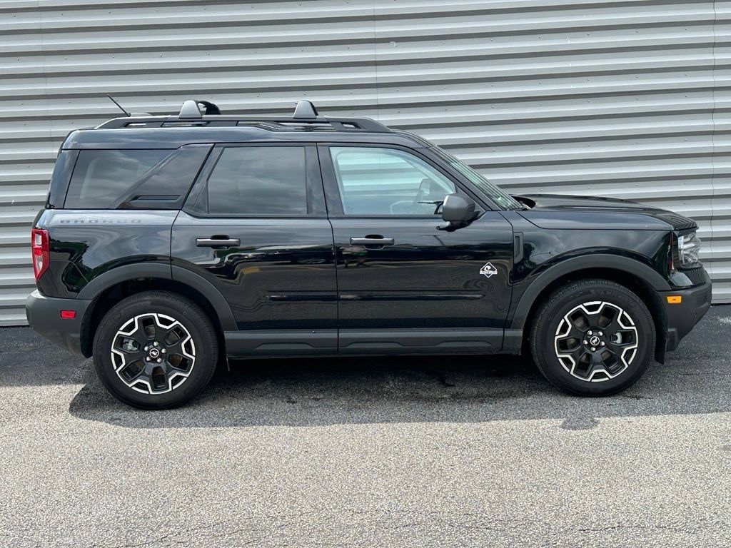 New 2026 Ford Bronco Sport Outer Banks w/ Outer Banks Tech Package+ AWD/4WD image 4