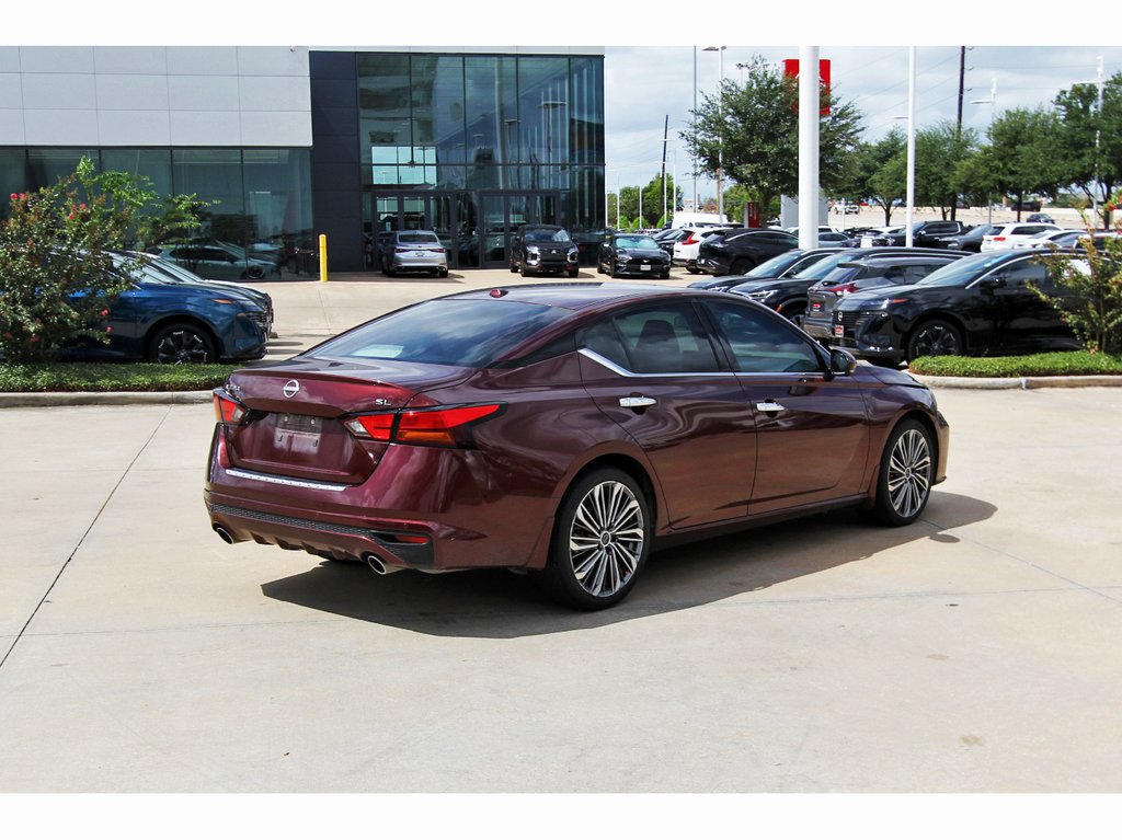 Used 2023 Nissan Altima 2.5 SL FWD image 5
