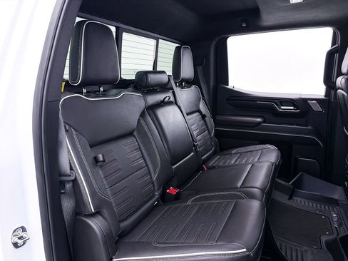 Used 2025 GMC Sierra 1500 AT4X AWD/4WD image 59