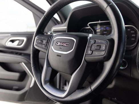 Used 2021 GMC Yukon XL SLT AWD/4WD image 24