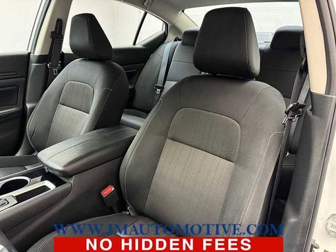 Used 2024 Nissan Altima 2.5 SV FWD image 13