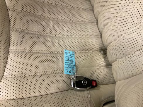 Used 2009 Mercedes-Benz SL 550 image 31