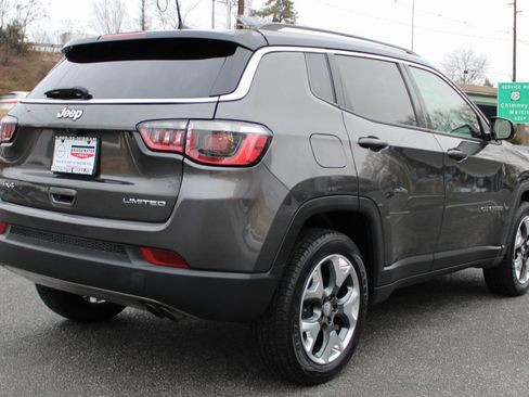 Used 2018 Jeep Compass Limited w/ Navigation Group image 6