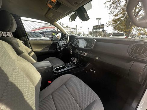Used 2023 Toyota Tacoma SR image 17