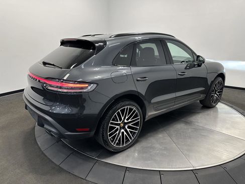 Used 2026 Porsche Macan Turbo AWD/4WD image 7