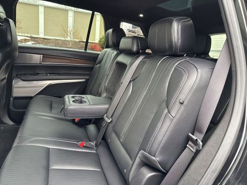 Used 2026 Cadillac Vistiq Sport image 55