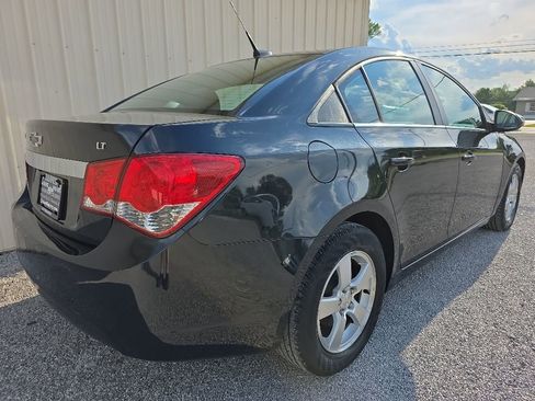 Used 2014 Chevrolet Cruze LT w/ Technology Package FWD image 5