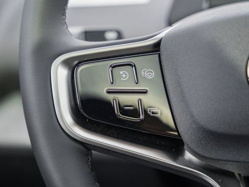 New 2026 Volvo EX30 Cross Country Ultra image 23