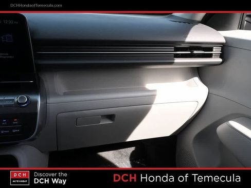 Used 2025 Hyundai Kona SEL FWD image 13