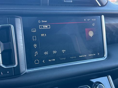 Used 2022 GMC Yukon Denali image 21