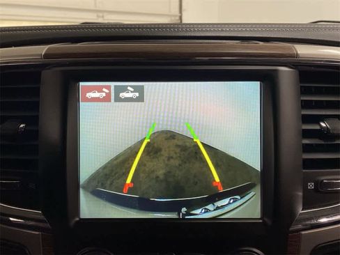 Used 2018 RAM 2500 Laramie w/ Convenience Group image 24