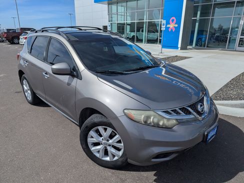 Used 2012 Nissan Murano SL w/ Navigation Pkg image 4