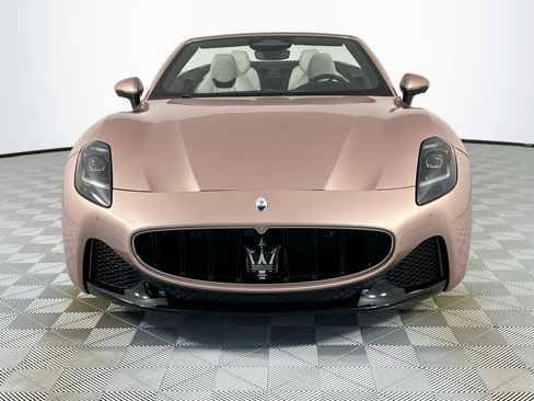 New 2026 Maserati GranCabrio Modena image 2