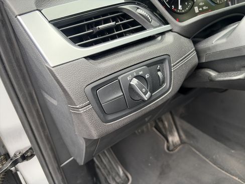 Used 2021 BMW X1 xDrive28i w/ Convenience Package AWD/4WD image 18