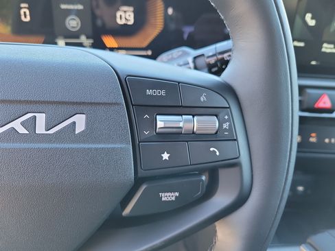 New 2026 Kia Sportage X-Line image 16