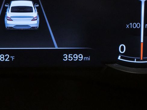Certified 2026 Genesis G70 2.5T RWD image 22
