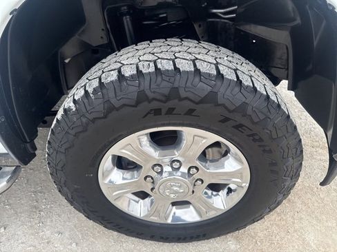 Used 2024 RAM 2500 Big Horn image 32