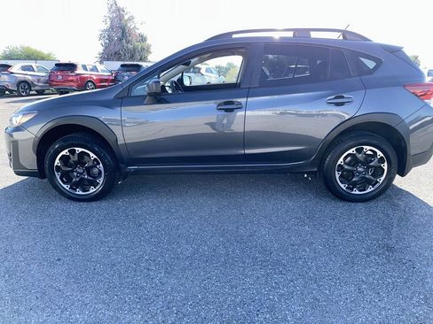 Used 2023 Subaru Crosstrek 2.0i image 4