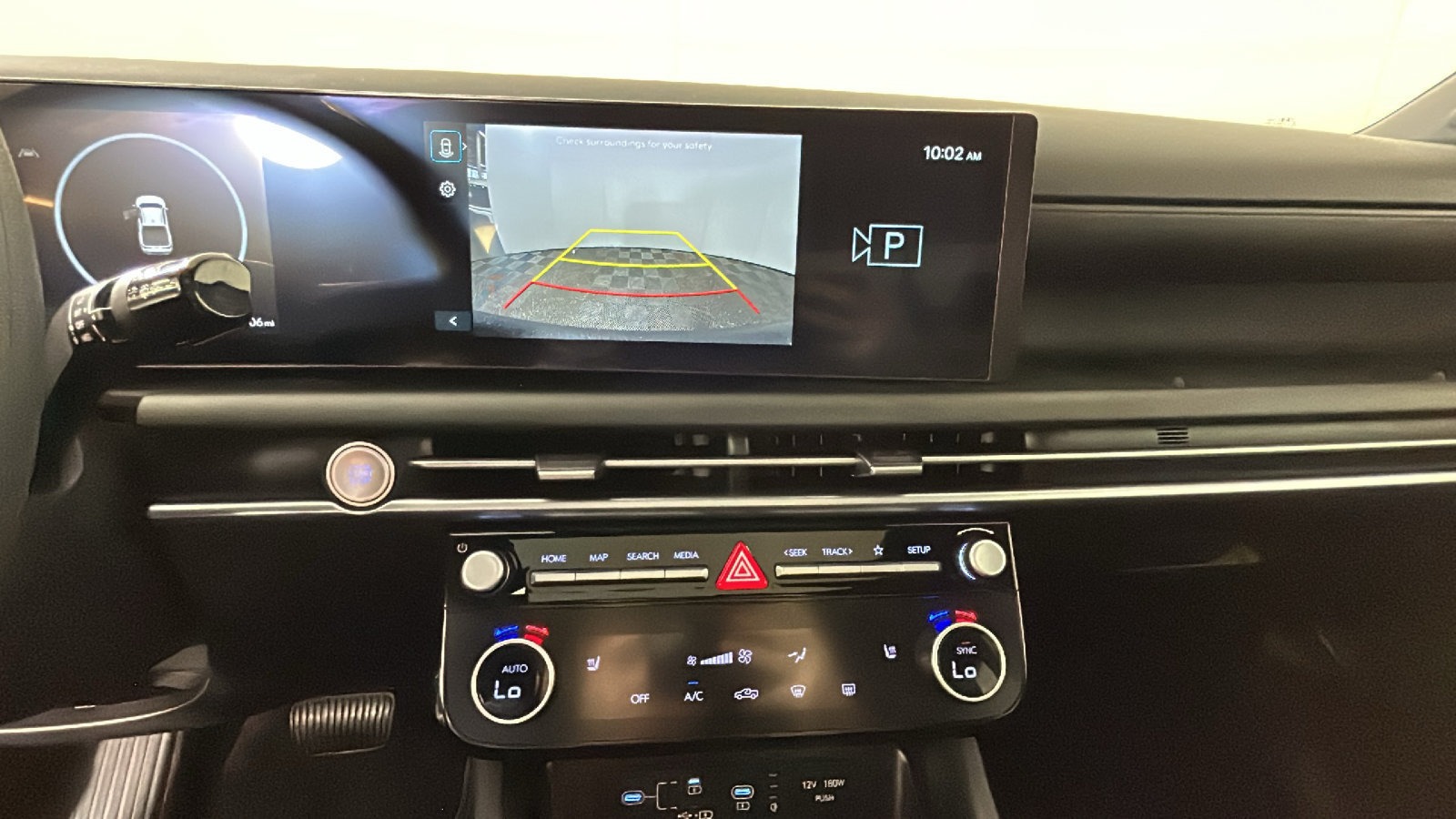 Used 2025 Hyundai Santa Cruz SEL FWD image 29