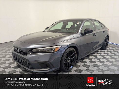 Used 2023 Honda Civic Sport image 1