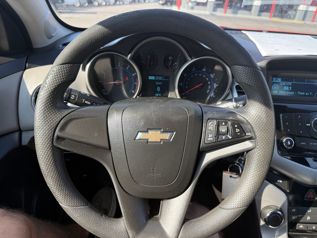 Used 2016 Chevrolet Cruze LS FWD image 15