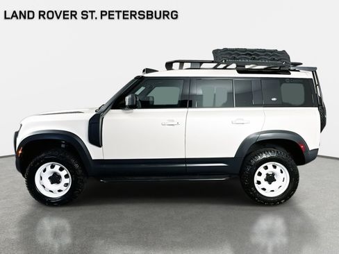 Used 2024 Land Rover Defender 110 S AWD/4WD image 8