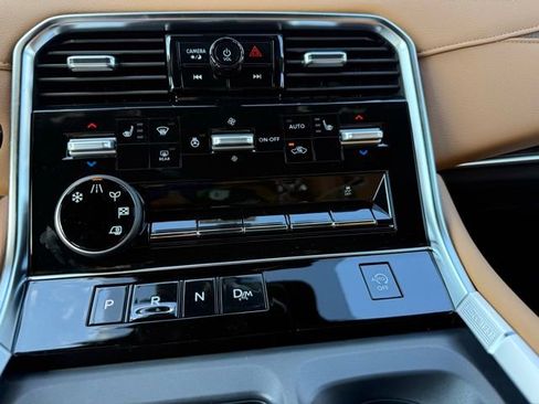 New 2026 Nissan Armada SL w/ Captain's Chari Seat Package image 26