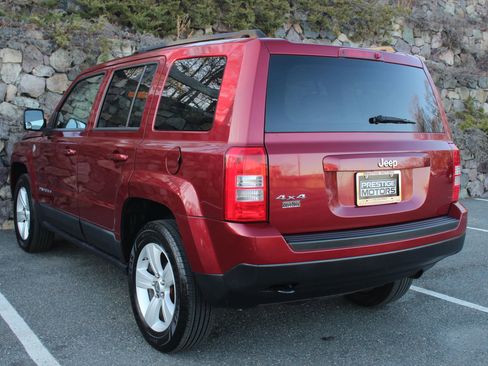 Used 2011 Jeep Patriot Sport w/ PWR Value Group AWD/4WD image 7