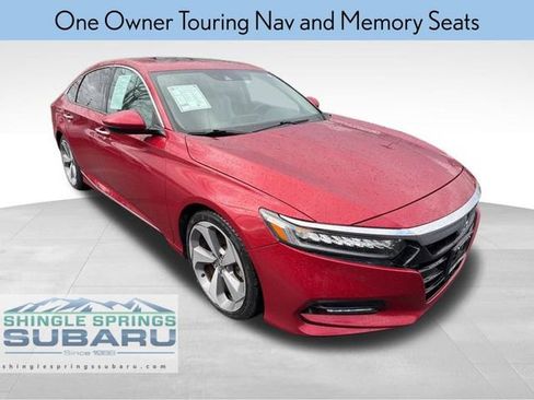 Used 2018 Honda Accord Touring image 1