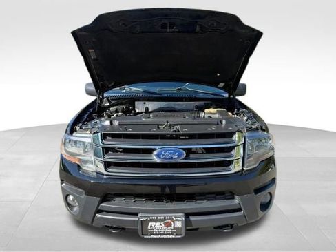 Used 2017 Ford Expedition EL XL w/ Equipment Group 101A image 33